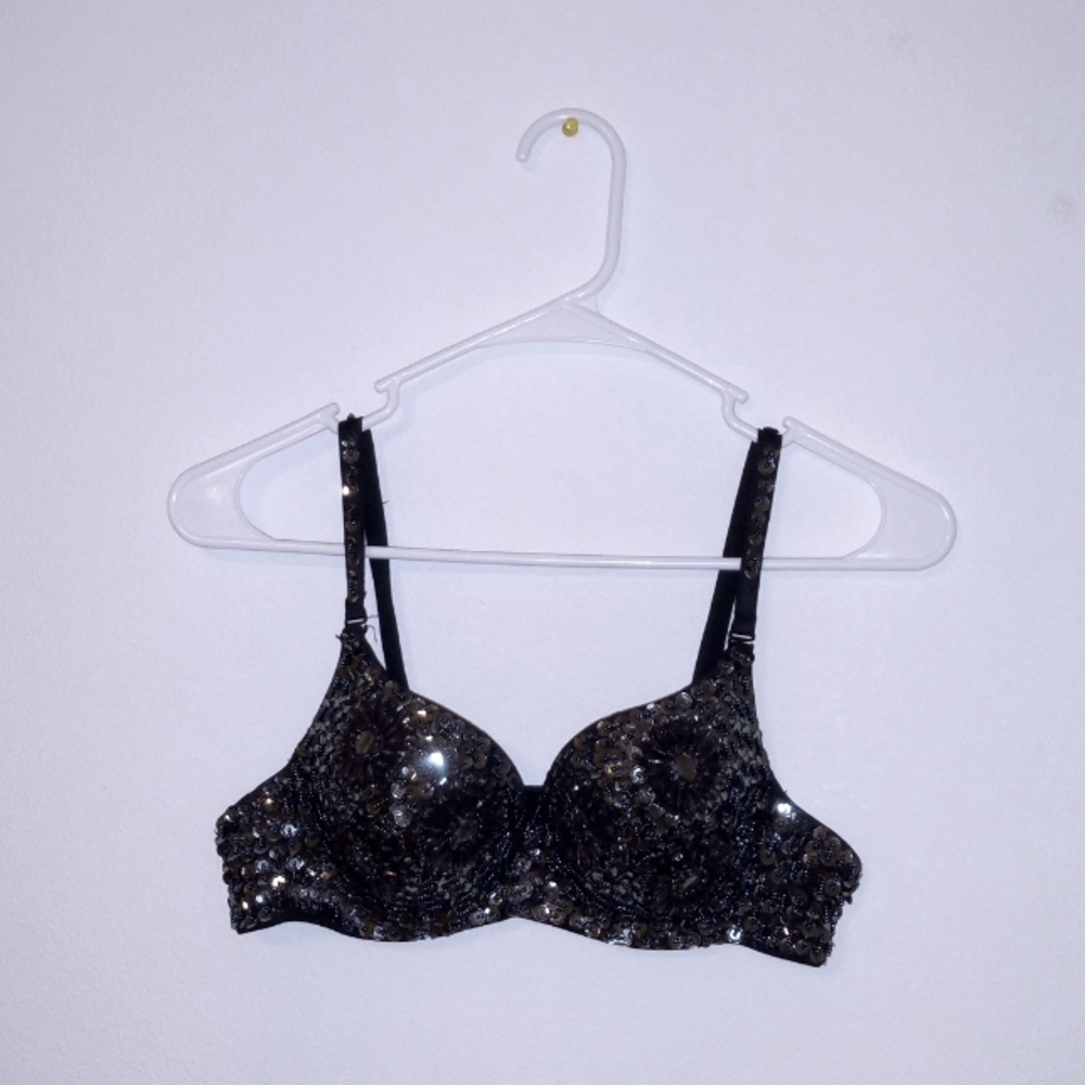 Artistic Brassiere
